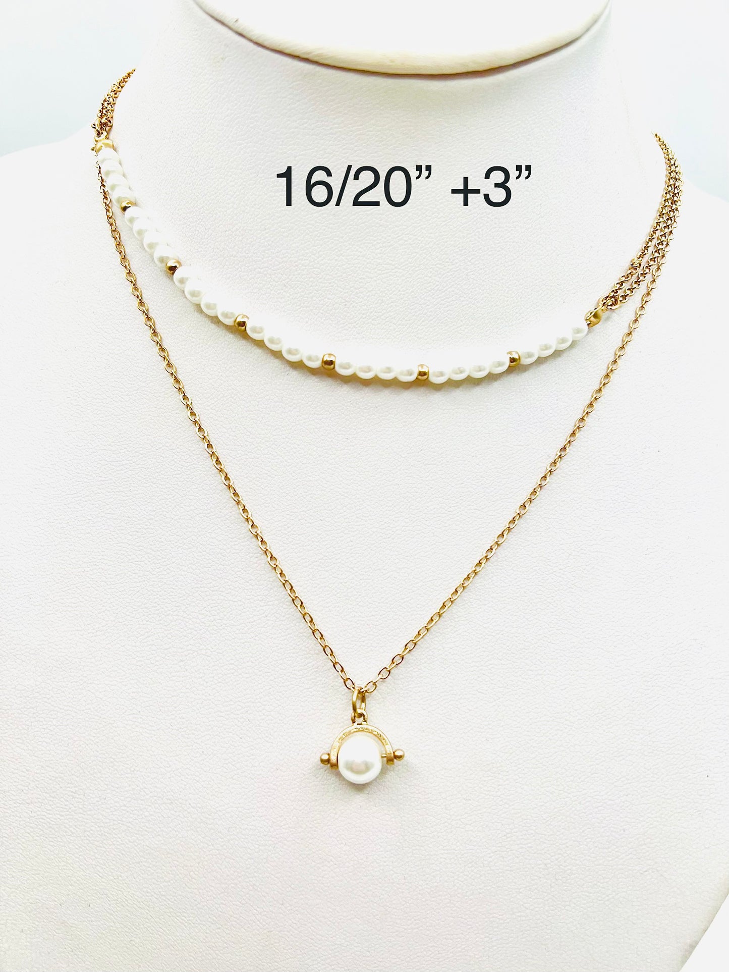 Pearl and Chain Layered Necklace